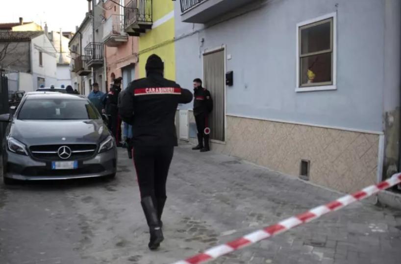 Foggia, uccise la moglie a coltellate: 55enne assolto per «vizio totale di mente» 