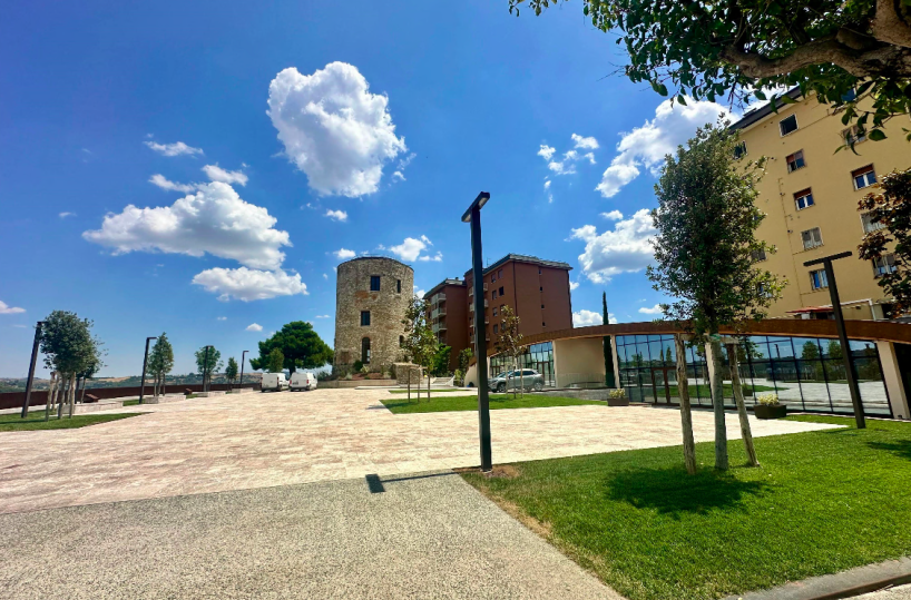 Potenza, una portineria di quartiere assai speciale a piazza della «Torre Guevara»