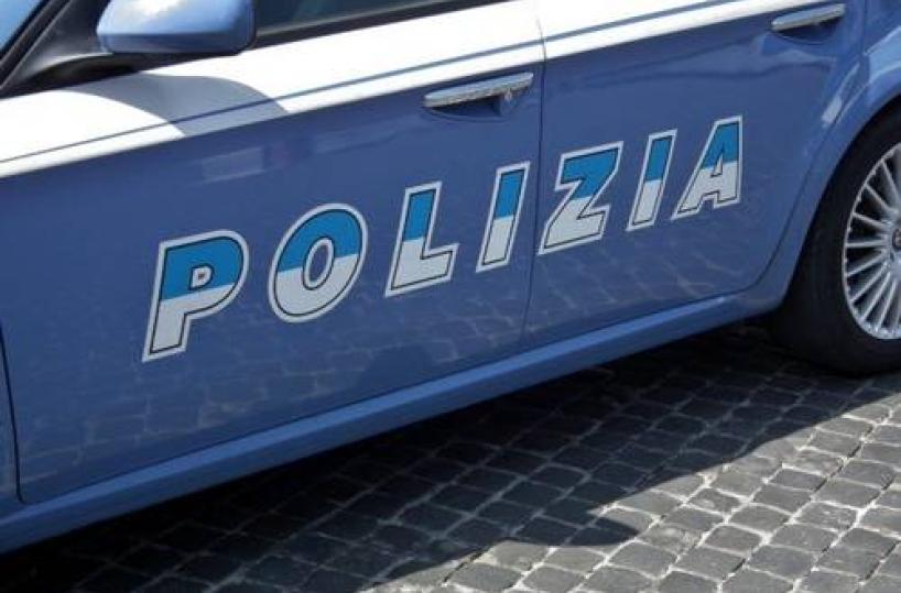 Da Taranto va a Trani, violando i domiciliari, per fare la parcheggiatrice abusiva: arrestata 40enne
