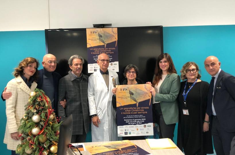 Bari, «Un pianoforte per strada» tra musica e solidarietà