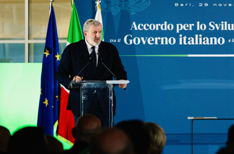 «L’autonomia sarà solidale: addio scontro Nord-Sud». Emiliano: nostro ricorso utile a far valere la Costituzione