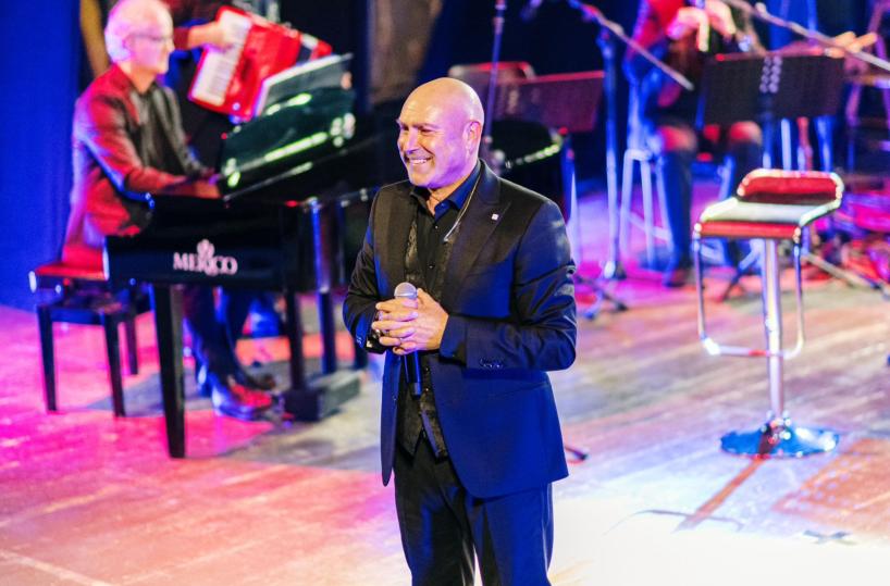 «L'ammore - atto II», Antonio Amato in scena al Teatro Apollo di Lecce