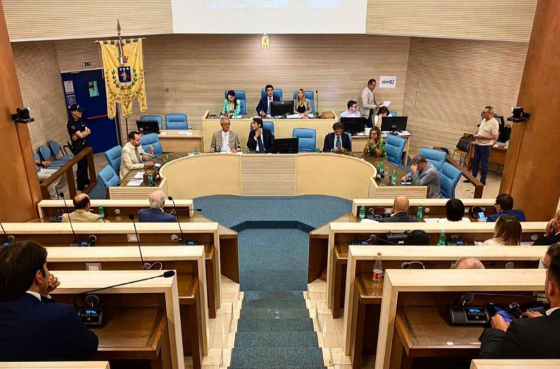Crisi idrica a Potenza, chiesti ristori economici per le attività commerciali e riduzione delle bollette 
