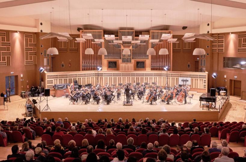 Bari, la stagione concertistica 2025 dell’Orchestra Sinfonica prende il via con un inedito Nino Rota
