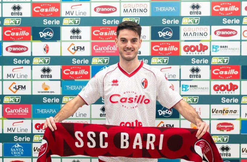 Calciomercato, dalla Salernitana a Bari arriva il centrocampista Giulio Maggiore