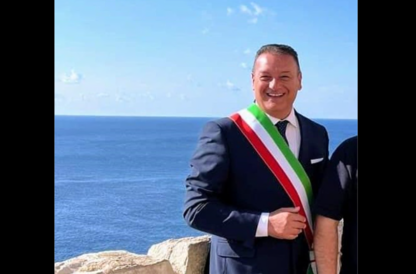 Lecce, appalti e favori: in 40 pagine la verità del sindaco Cavallo. «Nessuna corruzione»