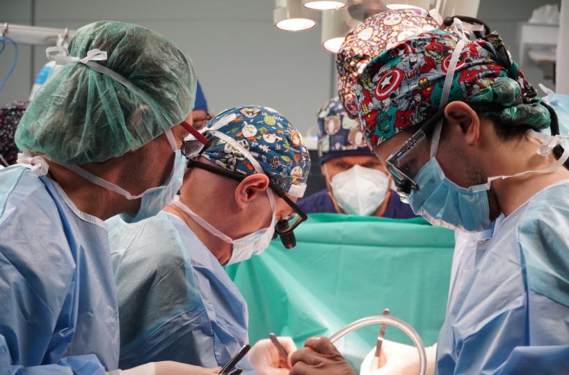 Policlinico di Bari , eseguiti i primi prelievi di organi da donatore a cuore fermo: è la prima volta in Puglia 