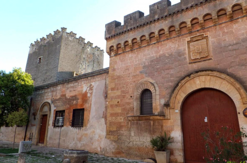 Favolosa Puglia con castelli, ville e palazzi storici
