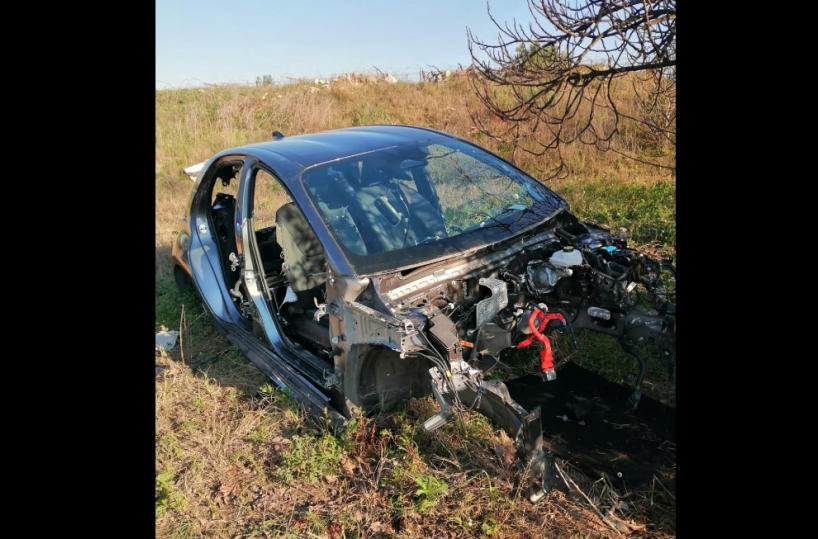 Barletta, due auto rubate e sventrate trovate in un&rsquo;area protetta