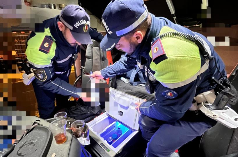 Bari, alla guida del camion ubriaco e oltre i limiti di velocità: denunciato