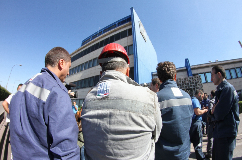 «Lo Stato resti in Ilva altrimenti rischi enormi»