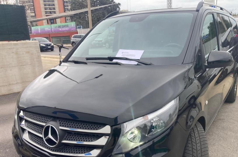 Bari, Uber Black contesta la sanzione all'autista. I sindacati: «La multinazionale fa disinformazione»