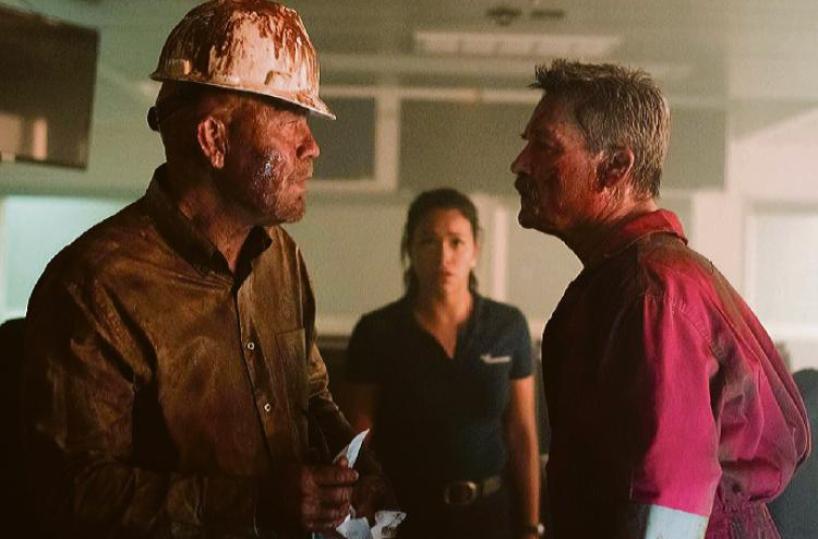 Prima l’esplosione, poi l’incendio sulla piattaforma petrolifera. Il disastro «Deepwater» in un film