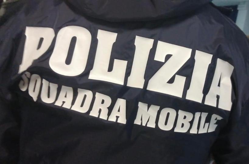 Matera, finto medico praticava «idrocolonterapia: 65enne di Altamura accusato di truffa e violenza sessuale