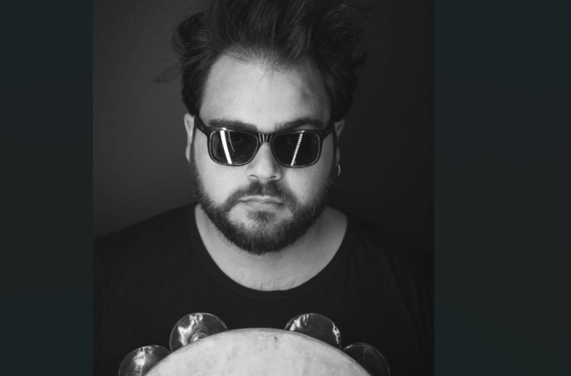 &laquo;Teresina&raquo;, nuovo singolo per Salvatore Galeanda, voce della Notte della Taranta: &laquo;Faccio ricerca sulle tradizioni, nella musica inseguo la semplicit&agrave;&raquo;