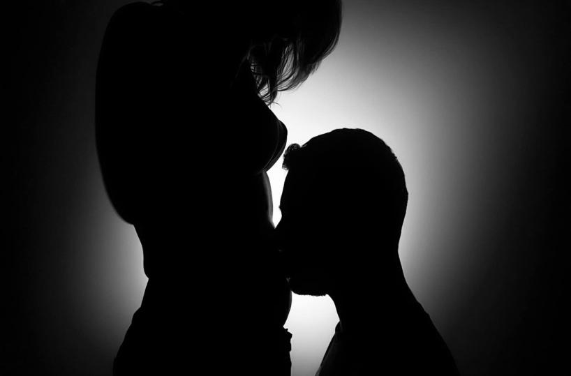 È ufficiale, Alessandra Amoroso presto sarà mamma: la conferma via social 