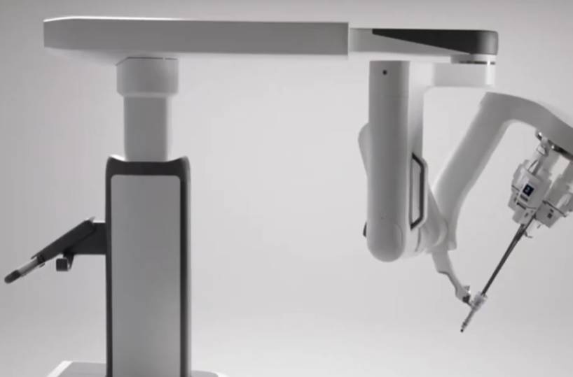 Acquaviva, primato italiano per l'ospedale Miulli: prima resezione epatica con il robot Da Vinci Single Port