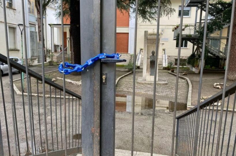 Potenza, scuola «De Gasperi» inagibile: il Comune alla ricerca di soluzioni