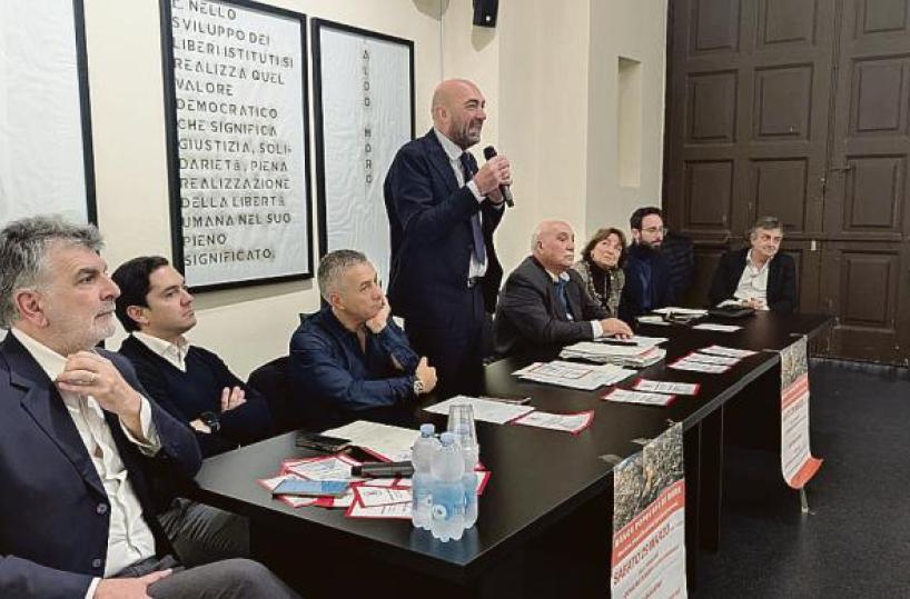 Crac Banca Popolare di Bari, risparmiatori truffati: il sindaco «chiama» il ministro