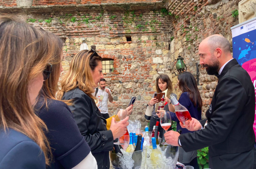 Vinitaly 2025, Puglia in vetrina: sono tante le iniziative e non mancheranno i momenti rosa 