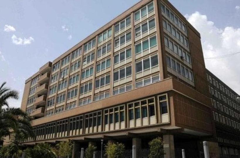 Prostituzione tra nuove leggi e vecchi tabù: a Bari sex worker, parroci e studenti a confronto