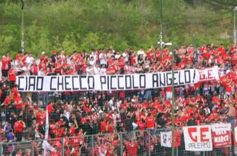 Bimbo di 4 anni cade dalla bici e muore, lunedì i funerali a Barletta. Disposto il lutto cittadino