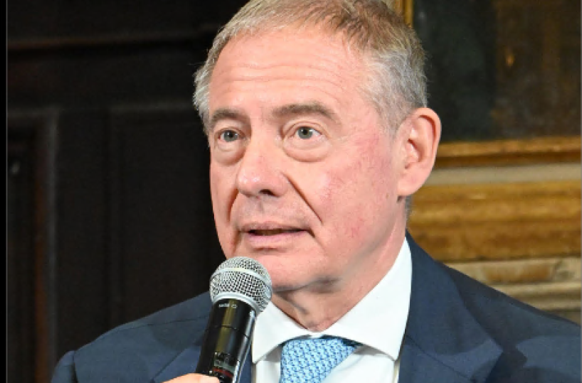 Il ministro Urso e gli incidenti che «spesso» possono capitare