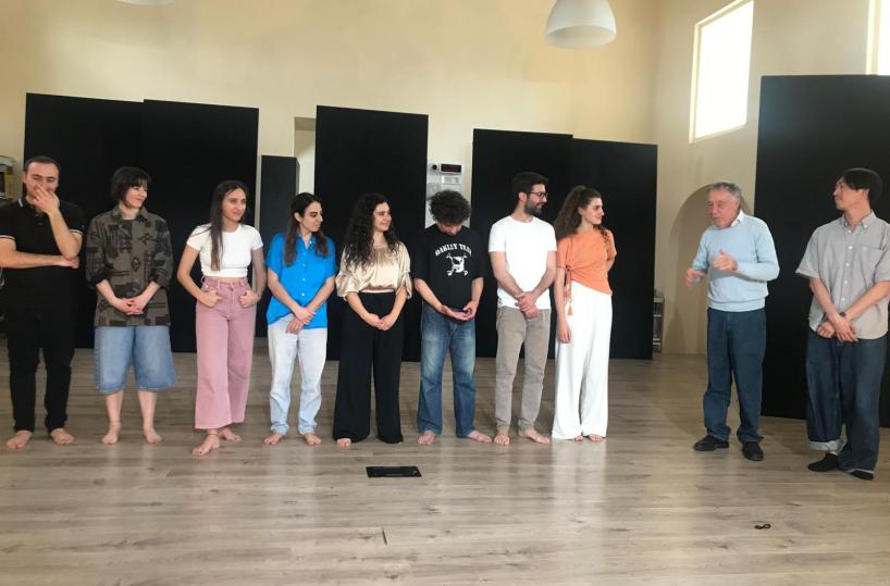 Lecce, nell'ex Convitto Palmieri «Il corpo armonico»:  movimenti e suoni della voce in piena libertà