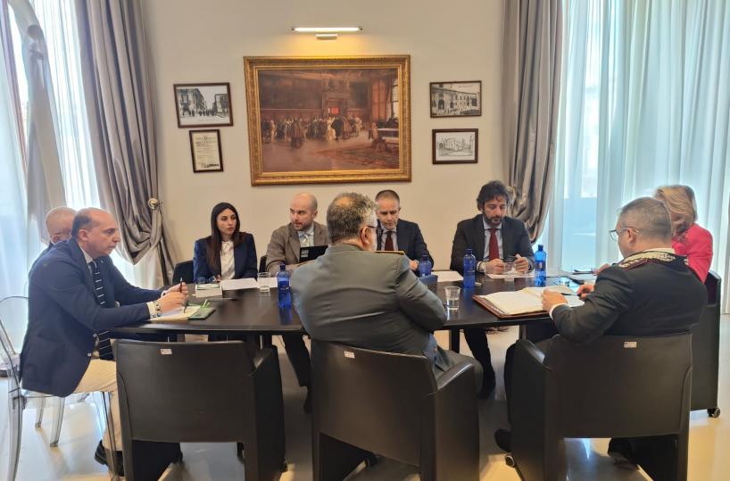 Sequestri lampo nella Bat, vertice in Prefettura: «Vittime rapite e rilasciate dopo poche ore, dietro pagamento riscatto»