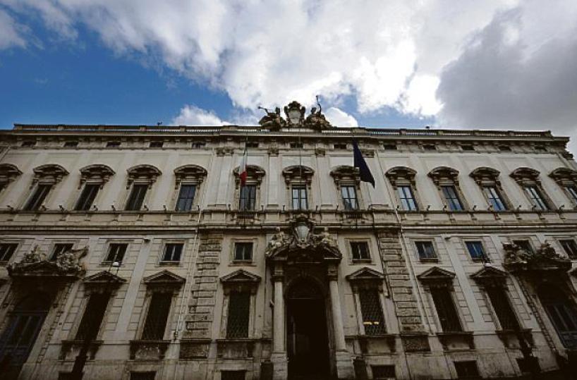 Stop alla guerra di parole: il fine vita non è resa, ma libertà e senso del limite