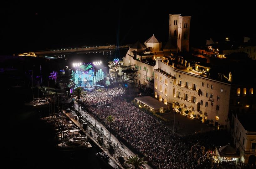Molfetta, dal 18 al 22 giugno torna Cornetto Battiti Live 2025: ecco il cast ufficiale