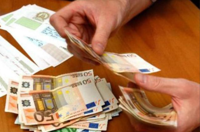 Prestò soldi a 5 persona pretendendo interessi del 300%: a Foggia condannato in appello a 4 anni