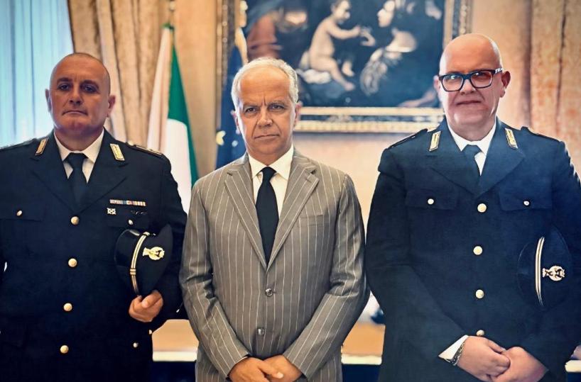 Carabiniere ucciso, Piantedosi incontra i poliziotti che hanno fermato il killer di Legrottaglie e propone «medaglia al valore»