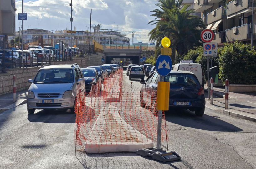 Barletta, stop strade rattoppate: nuove regole per lavori e cantieri