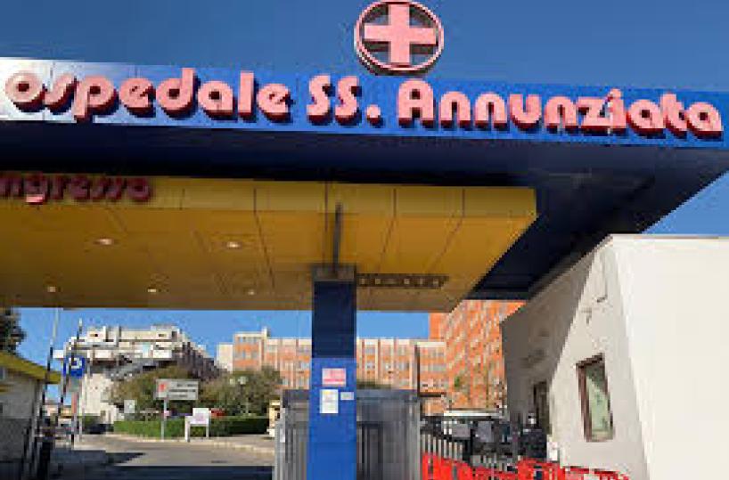 Sparatoria a Taranto: gambizzato un 20enne,  abbandonato in ospedale da uno scooter 