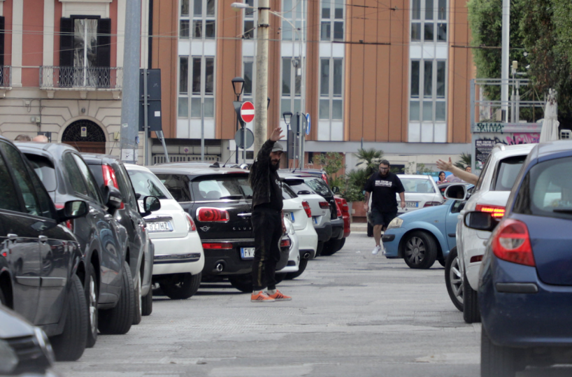 Bari sempre migliore, ma troppi baresi danno il peggio di sé