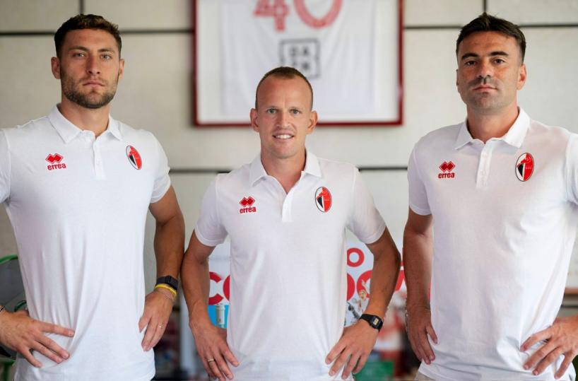 Bari calcio, ingaggiati il difensore Dickmann , l’attaccante Moncini e il portiere Michele Cerofolini