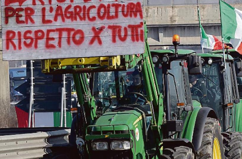 Crisi idrica e dazi, gli agricoltori lucani scendono in piazza