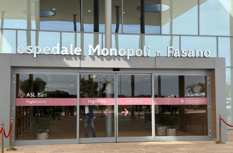 Monopoli-Fasano, taglio del nastro con polemiche: l'assessore alla Salute e il sottosegretario disertano il nuovo ospedale