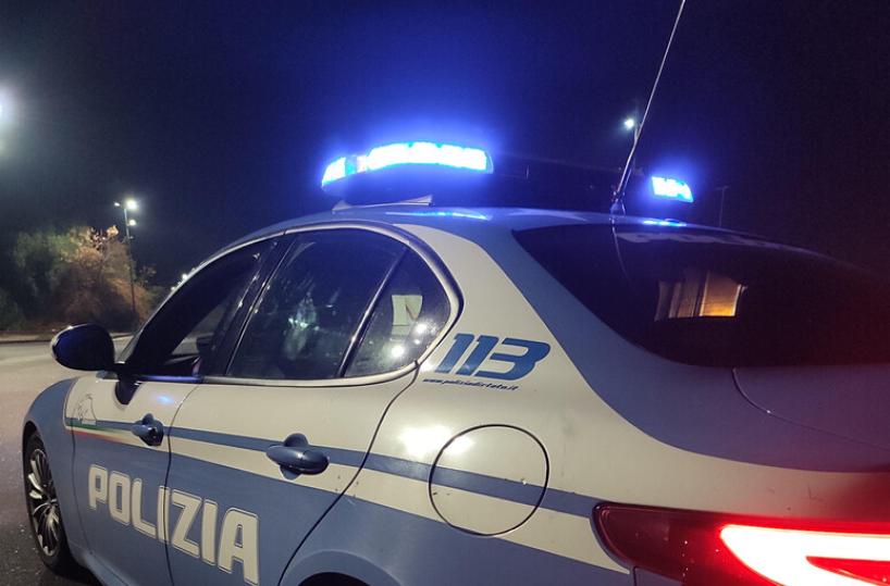 Bari, i vicini non apprezzano la serenata: al Libertà la polizia interrompe la festa con cassa e musica