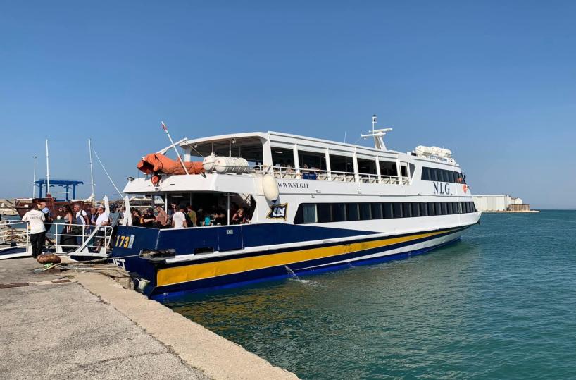 Bloccati alle Tremiti dal maltempo, il Comune ospita 270 turisti