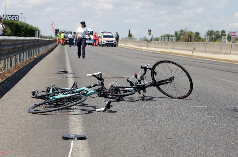 Strage di Terlizzi, il racconto dei ciclisti sopravvissuti: «Sono morti davanti ai nostri occhi» 