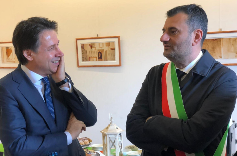 Regionali, Conte ora «pressa» il Pd. E resta l’impasse Decaro-Emiliano