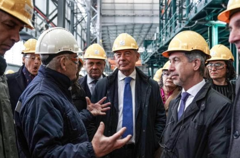 Ex Ilva, si avvicina il giorno della verità: a Taranto sale la tensione in attesa del 12 agosto