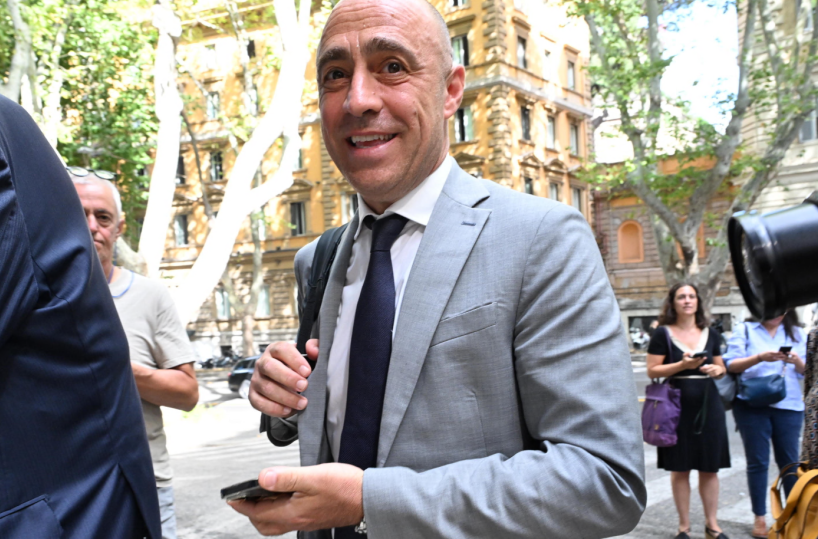 Bitetti, il sindaco sulle montagne russe tra giravolte, indecisioni e firme inattese