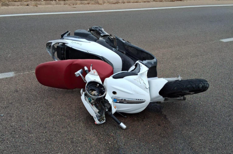 Melissano, perde il controllo dello scooter e viene sbalzato nella campagna: muore 23enne sulla SS274 