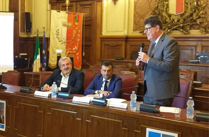 Regionali, caso Decaro tra Puglia e Nazareno