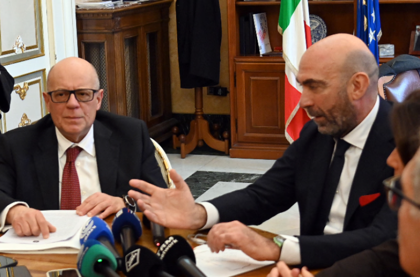 Bari, nuova rissa in piazza Cesare Battisti. Il sindaco: «C'è emergenza droga, la situazione peggiora»