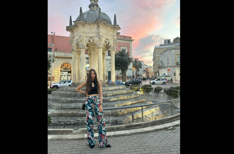 «Nardò? Solo un paesino, e il dialetto barese è più bello»: bufera sull’influencer in vacanza