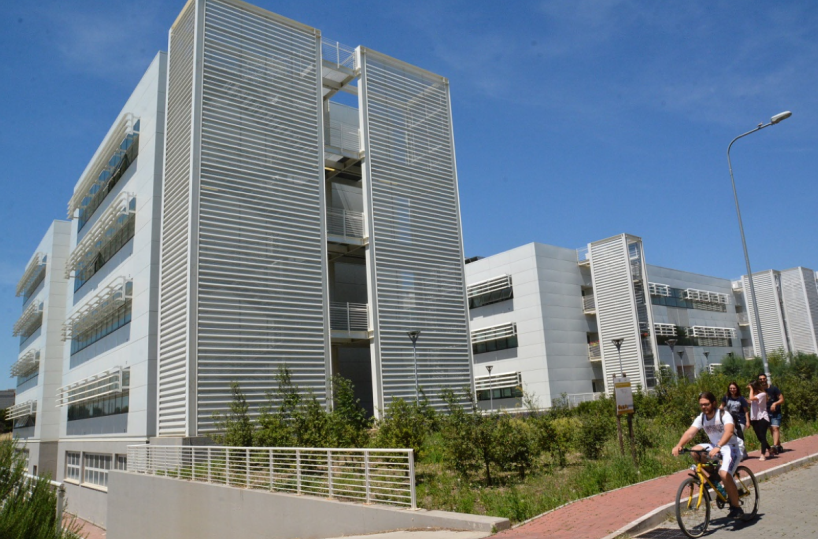 Medicina, a Foggia lezioni solo in presenza